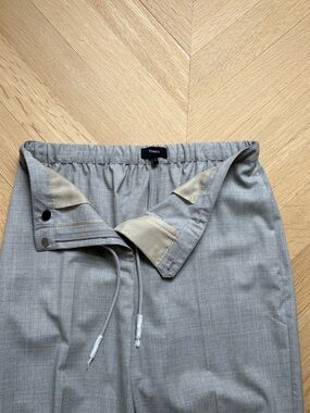 Theory Gray Elastic-Waist Dress Pants NWOT Size 8